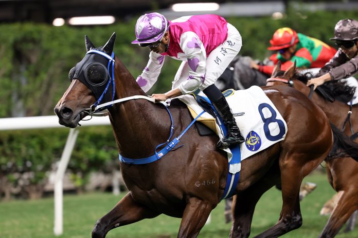 Vincent Ho guides M Unicorn to victory at the Valley.