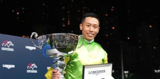 Vincent Ho celebrates his first LONGINES IJC victory.