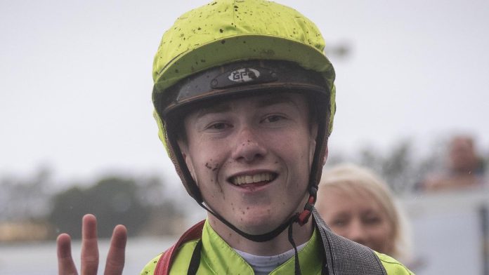 Jockey Jaden Lloyd will take the reins on Golden Monkey at his next Group mission in the Group 3 Committee's Prize on 9 March.