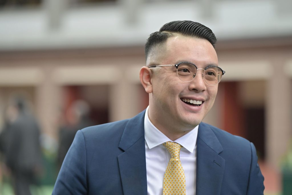 Pierre Ng holds a narrow lead in the Hong Kong trainers’ championship.
